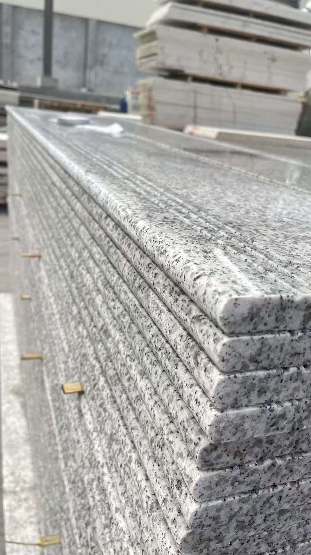 邯郸芝麻白楼梯踏步 花岗岩楼梯板材