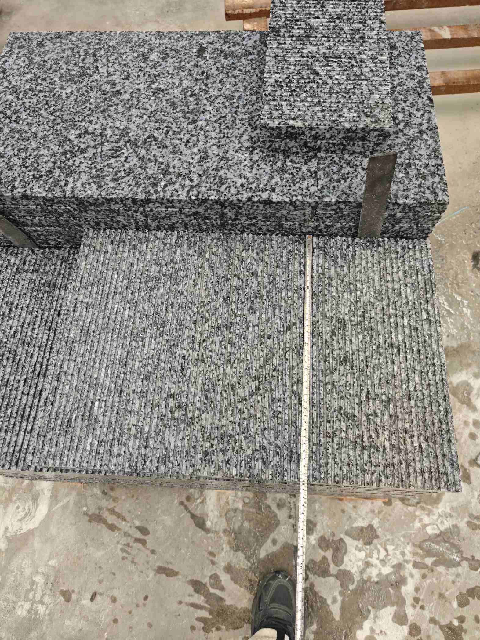 邯郸芝麻黑拉丝面