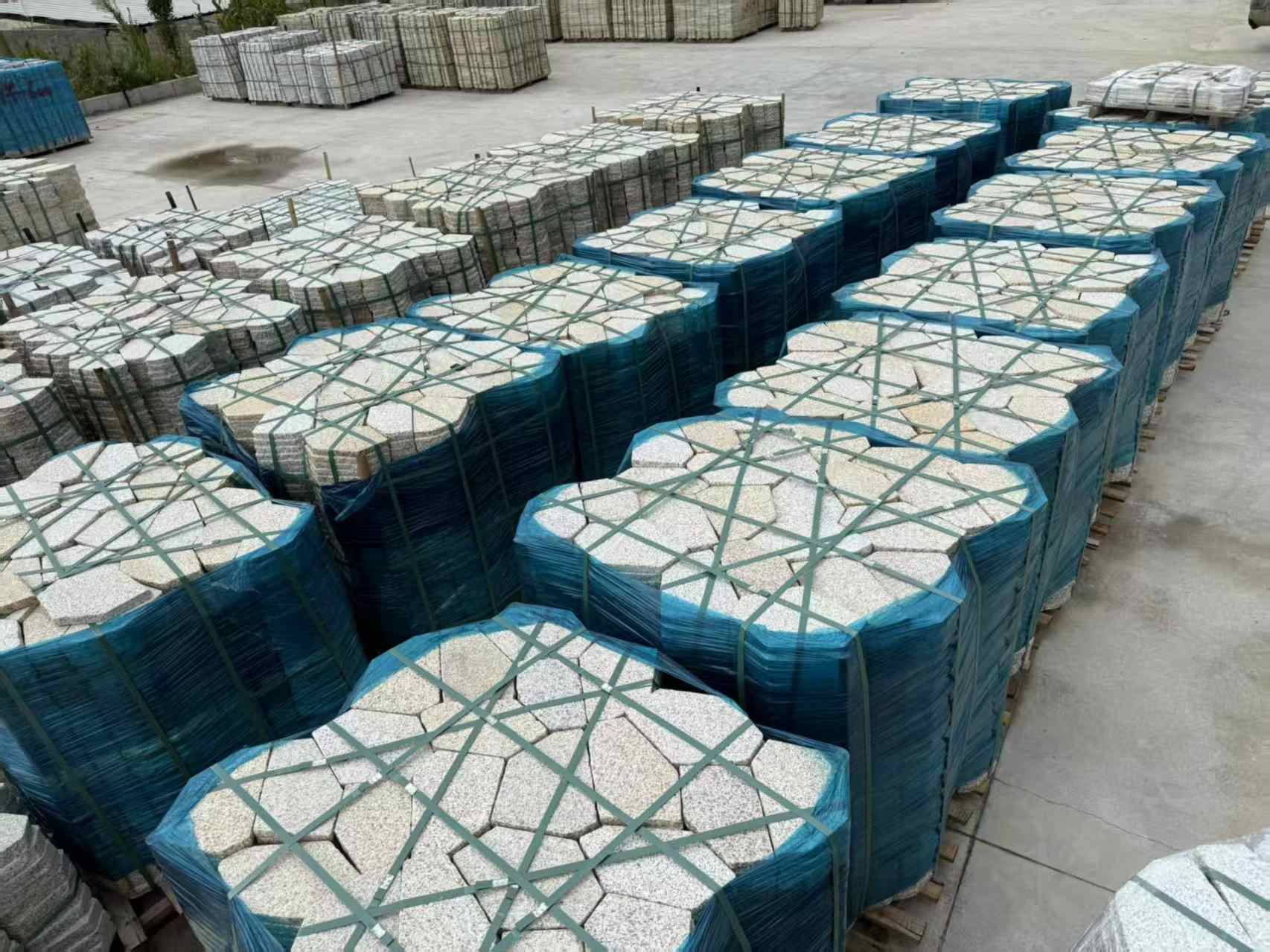 邯郸黄金麻冰裂纹 碎拼